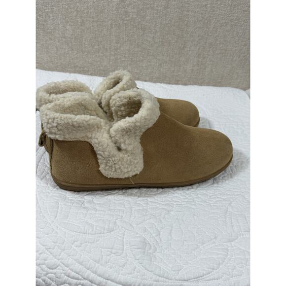 Minnetonka Women’s 11 Tan Lyndy Sherpa Lined Suede House Slippers 400441 Warm - Picture 8 of 10